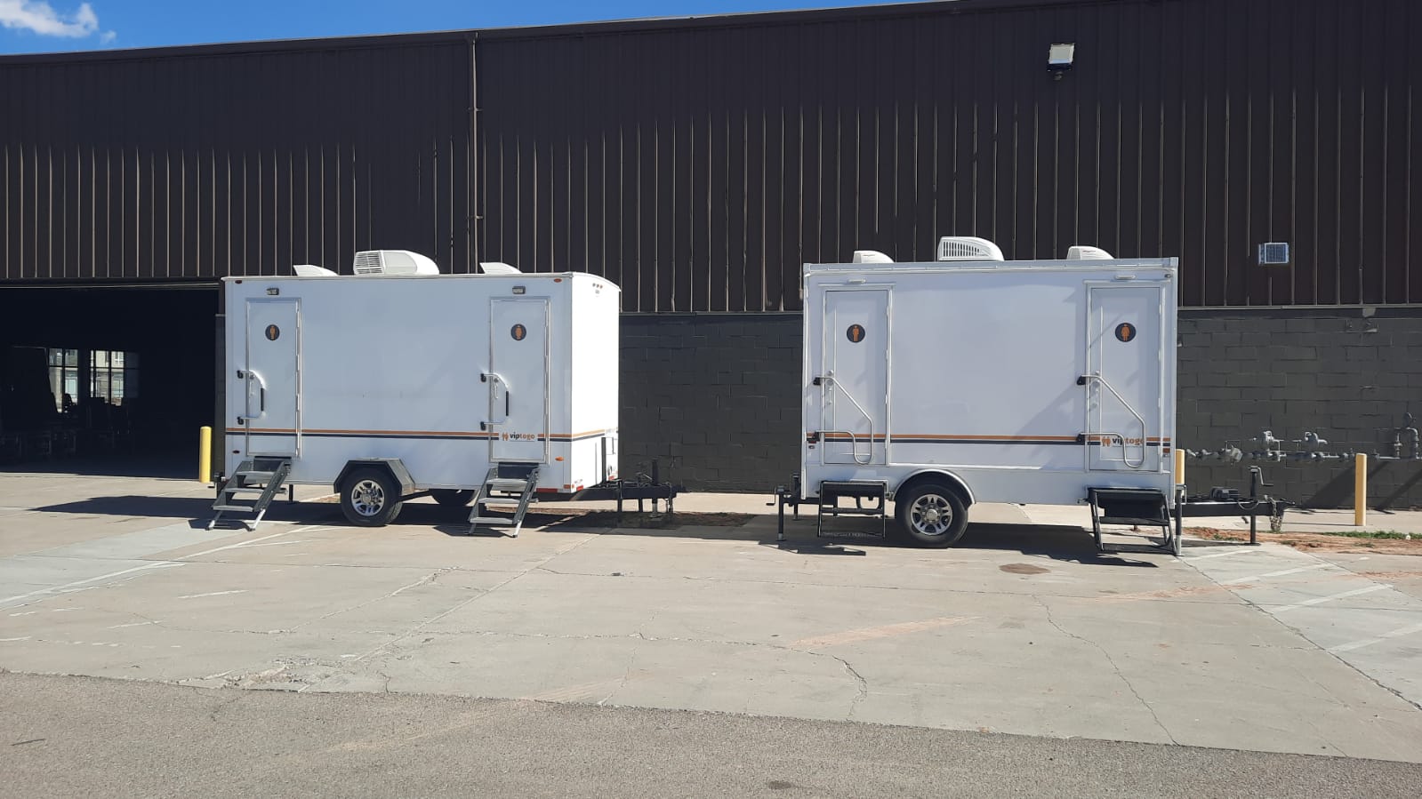 Luxury restroom trailer rentals for San Francisco-Oakland events