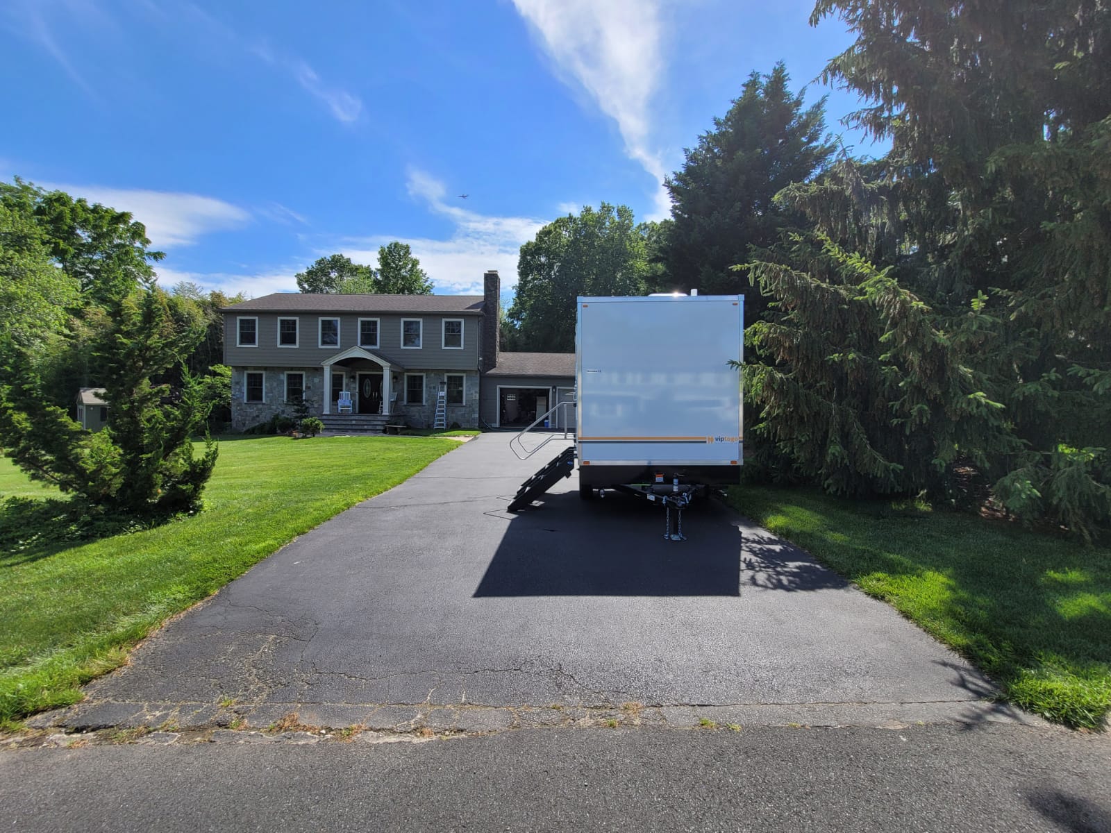 Restroom trailer rental for San Diego, California event