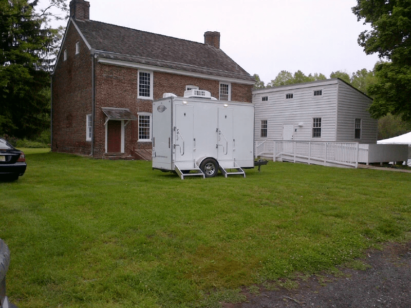 temporary restrooms for home renovation