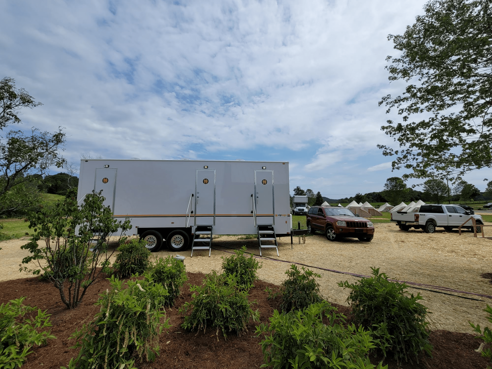 book a wedding bathroom trailer with VIP To Go