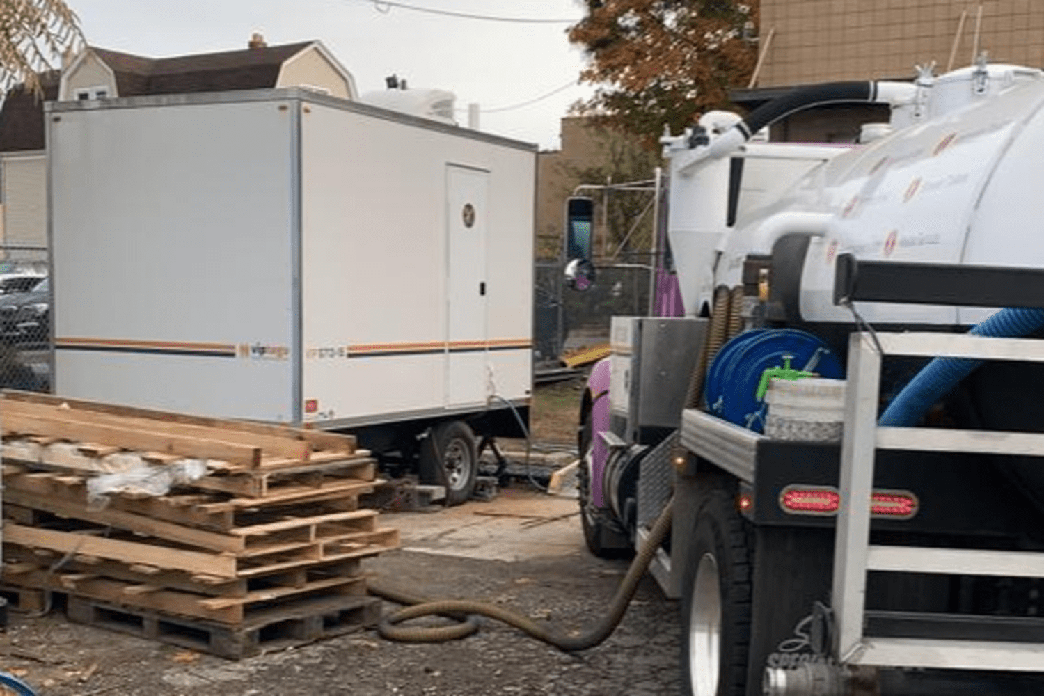 construction restroom trailers from VIP To Go